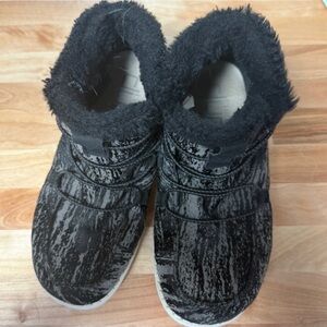 Hey Dude Charcoal and Black Boots